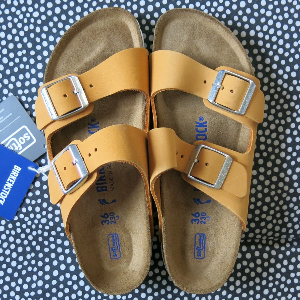 NEW Birkenstock Arizona Soft Footbed leather sandals apricot EU 36 medium